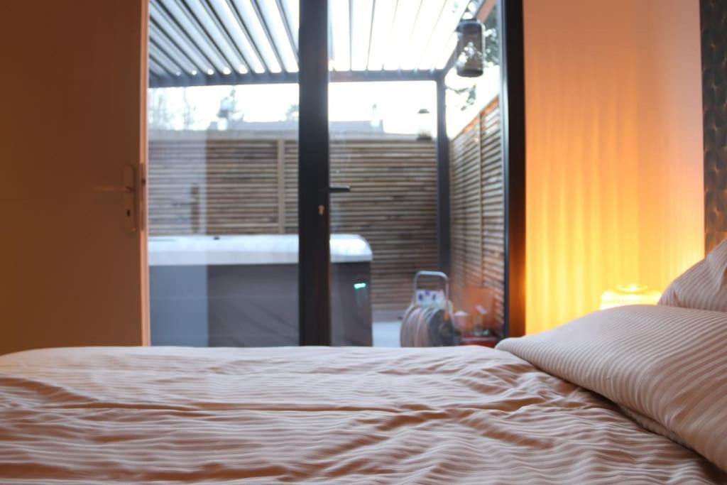Spa & Serenite, Aux Portes De Disney Et De Paris Villiers-sur-Morin Екстериор снимка